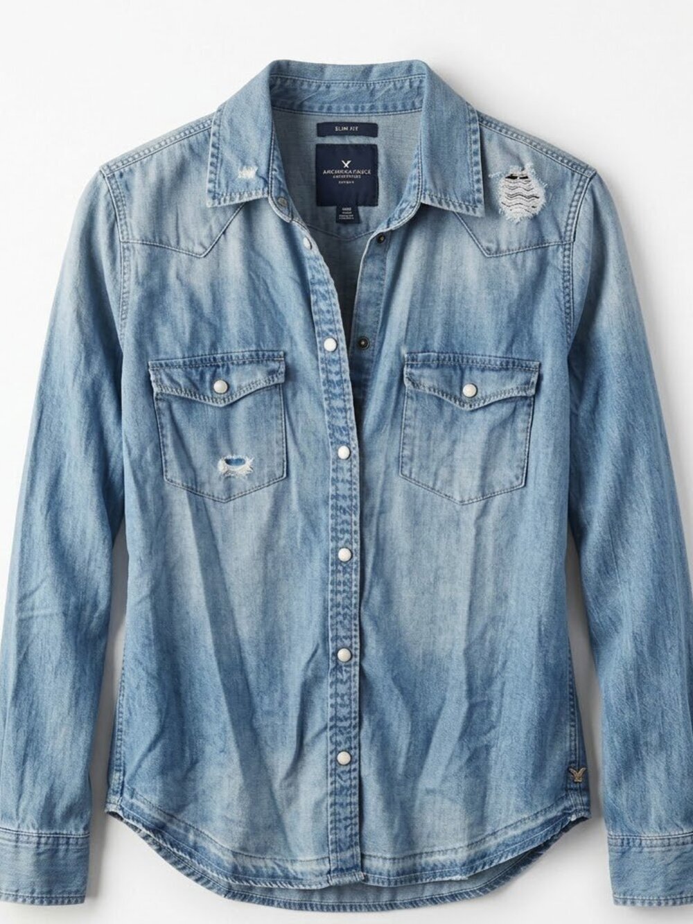 American Eagle Light Wash Denim Button-Up Shirt XS